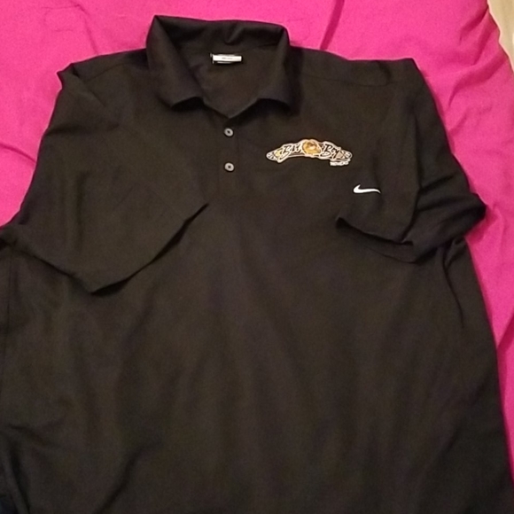 Nike Other - Nike  black 3 button shirt
